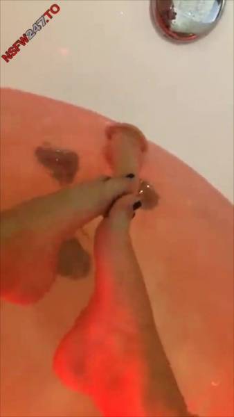 Dulce Maria foot licking fetish snapchat premium xxx porn videos on chickinfo.com