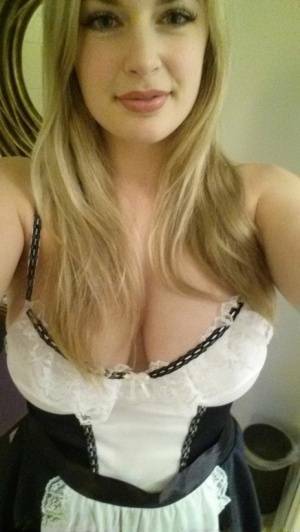 Big assed blonde amateur Danielle takes candid selfies all around the world on chickinfo.com