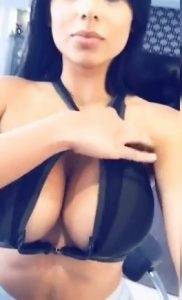Mia Francis Onlyfans video on chickinfo.com