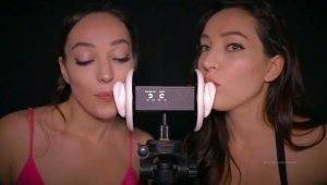 Orenda ASMR Nude Twin Ear Eating OnlyFans Video on chickinfo.com