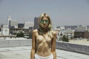 Gabby Epstein Nude Photos on chickinfo.com