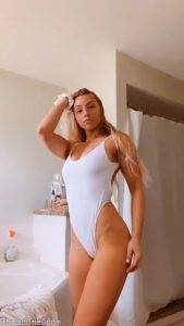 Therealbrittfit Onlyfans Compilation 4 on chickinfo.com