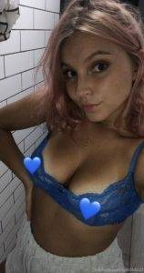 Rebecca Ellie Onlyfans Leaked Sexy Photos on chickinfo.com