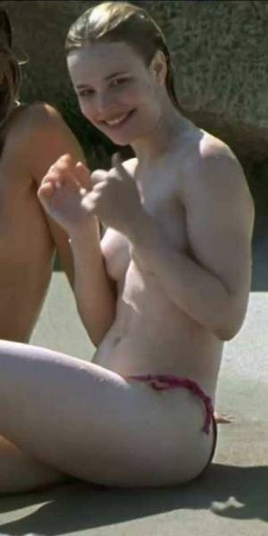 Rachel McAdams topless on chickinfo.com