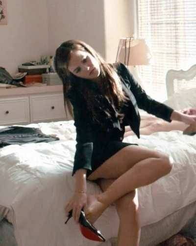 Just wanna pound Emma Watson into the mattress on chickinfo.com