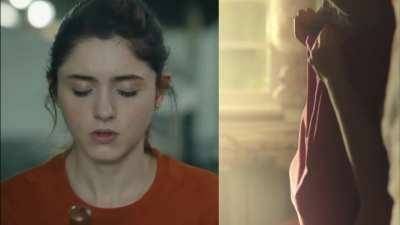 Who had the better masturbation scene: Natalia Dyer or Aimee Lou Wood? on chickinfo.com