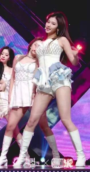 The way sexy kpop goddess Sana flaunts her perfect body completely melts my brain... I just can't help but give her milky thighs all my attention! on chickinfo.com