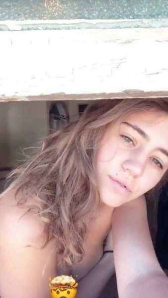 Lia Marie Johnson loving the weather topless on chickinfo.com