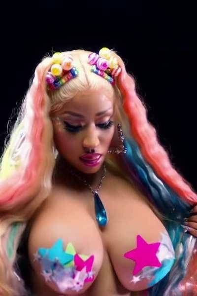 Nicki Minaj is hard to ignore on chickinfo.com