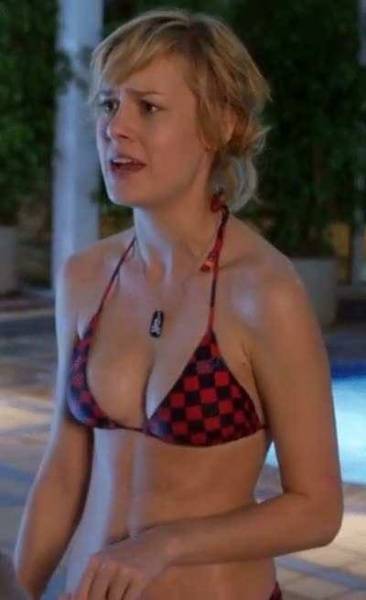 19 year old Brie Larson and her cleavage on chickinfo.com