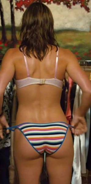 Jessica Biel's ass on chickinfo.com