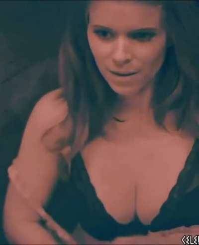 Kate Mara would have been that sexy teacher giving head to her student in such porn movies and it'd be the greatest thing ever. on chickinfo.com