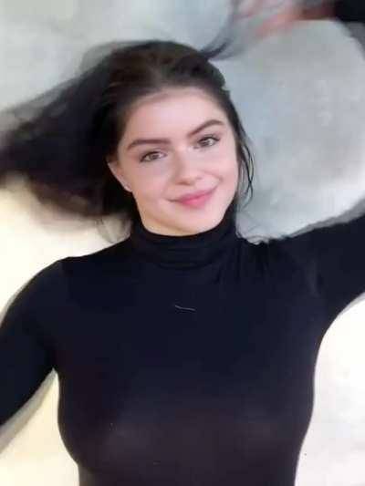 Ariel Winter showing us her pierced tits on chickinfo.com