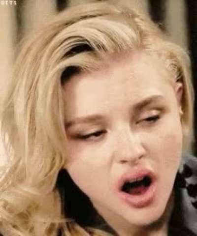 Just imagine, during your trip to LA you run into Chloe Grace Moretz on the street?. You whip out your cock to show her how hard she makes it? this is the face she makes right before she shows you what those lips do. on chickinfo.com