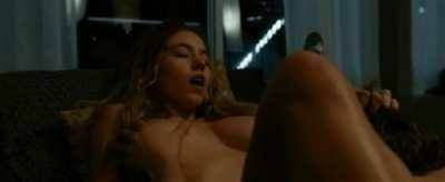 Sydney Sweeney getting her sweet pussy eaten out on chickinfo.com