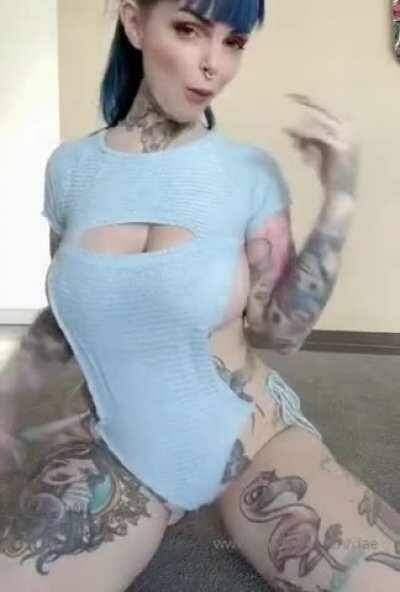 Riae Onlyfans on chickinfo.com