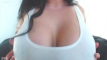 Korina Kova | Oil And Lotion White Shirt Boob Worship ManyVids?Naked BBW on chickinfo.com