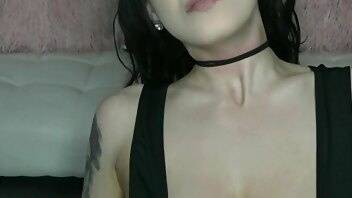 Remote Controlled Choker - Breath Play on chickinfo.com