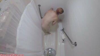 Shiny cock films spying on mom in the shower voyeur xxx video on chickinfo.com