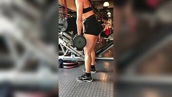 Insatiablebabe muscular girl training at gym xxx video on chickinfo.com