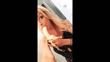 Carmen Caliente eats a banana premium free cam snapchat & manyvids porn videos on chickinfo.com