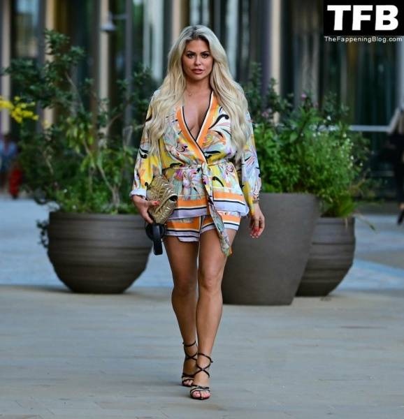 Bianca Gascoigne Puts on a Leggy Display as She Heads to Pergola in Paddington For Her DJ Gig on chickinfo.com