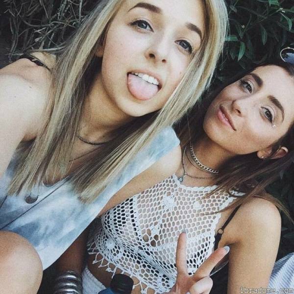 JennXPenn Sexy Photos on chickinfo.com