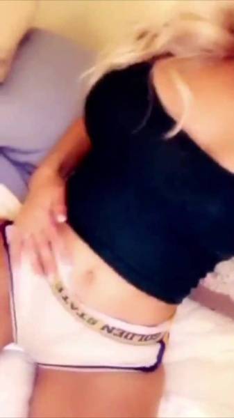 Gwen Singer pink dildo snapchat premium xxx porn videos on chickinfo.com