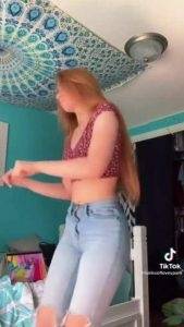 Leaked Tiktok Porn Who would like to See more of that ass Mega on chickinfo.com