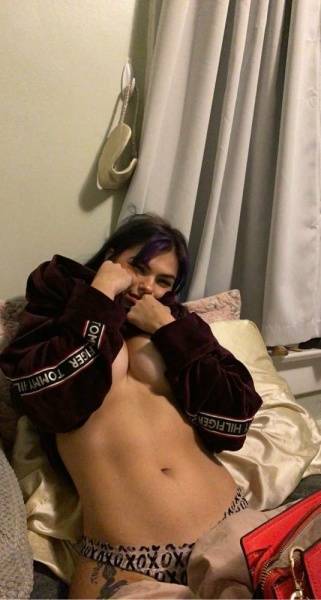 Emo.fio (babyybunnyy) Nude OnlyFans Leaks (13 Photos) on chickinfo.com