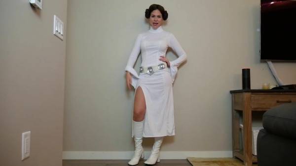 Ashley Alban - The Enslavement Of Princess Leia Part I on chickinfo.com