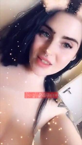 Lucy Loe bathtub tease snapchat premium xxx porn videos on chickinfo.com
