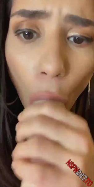 Tia Cyrus sloppy dildo blowjob snapchat premium xxx porn videos on chickinfo.com