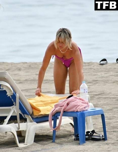 Ashley Roberts Enjoys the Beach on Holiday in Marbella on chickinfo.com