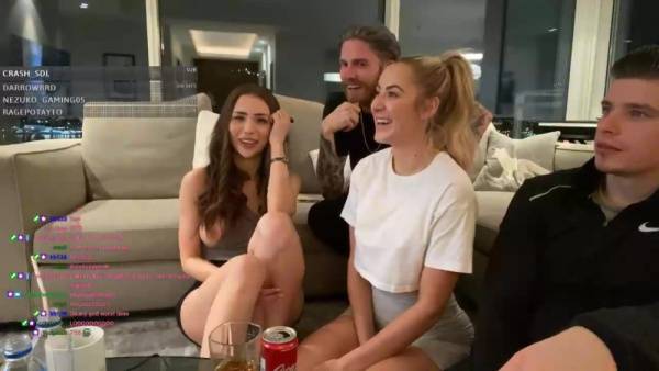 Cute Teens Boob Falls Out Of Her Dress Live On Twitch on chickinfo.com