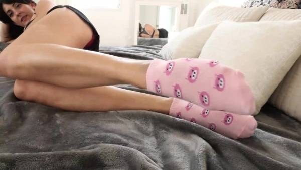 Stella liberty pink sock tease soles smelling foot XXX porn videos on chickinfo.com