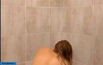 Sexy Therealbrittfit Nude Shower Dildo Fuck Onlyfans Video on chickinfo.com