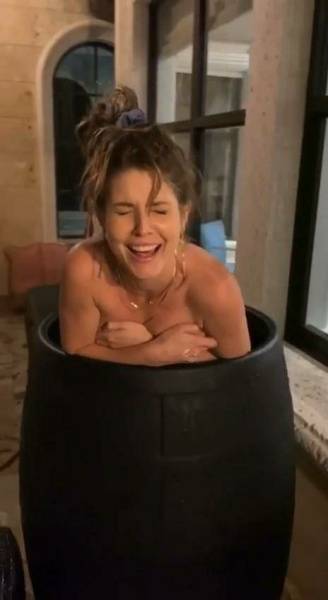 Amanda Cerny Nude Bath Dunking Video Leaked on chickinfo.com