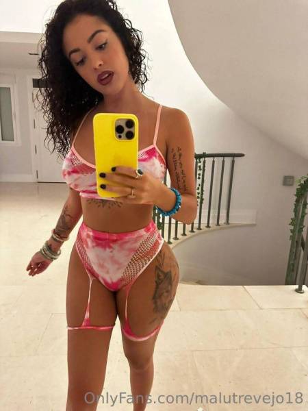 Malu Trevejo Lingerie Bodysuit Mirror Selfies Onlyfans Set Leaked - Usa on chickinfo.com