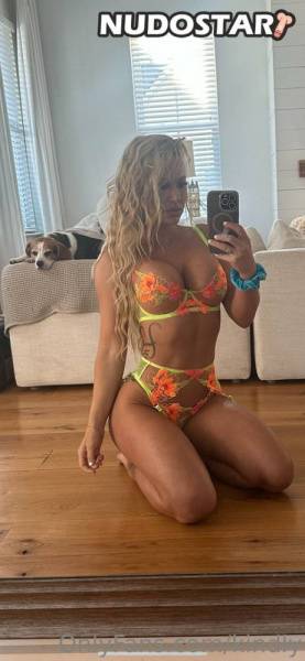 Kindly Myers OnlyFans Leaks on chickinfo.com