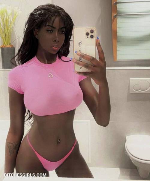 Amirawest Nude Black - Amira Onlyfans Leaked Naked Photos on chickinfo.com