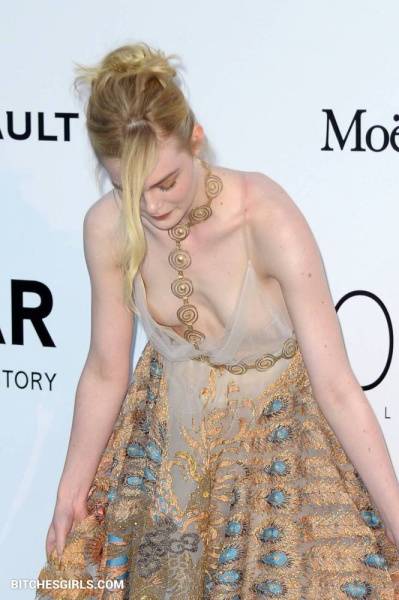 Elle Fanning Nude Celeb - Eliefanning Celeb Leaked Naked Photos on chickinfo.com