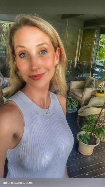 Maude Garrett Youtube Naked Influencer - Maude on chickinfo.com