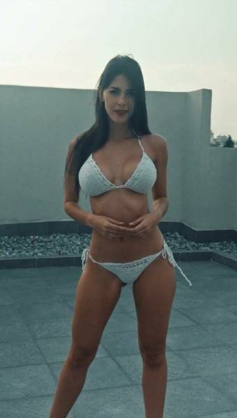 Ari Dugarte Sexy Knit Bikini Modeling Patreon Video Leaked - Venezuela on chickinfo.com