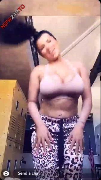 Romi Rain before shower tease snapchat premium xxx porn videos on chickinfo.com