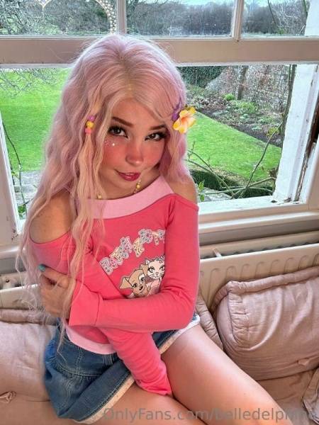 Belle Delphine Nude Cute In Pink Onlyfans Set Leaked on chickinfo.com