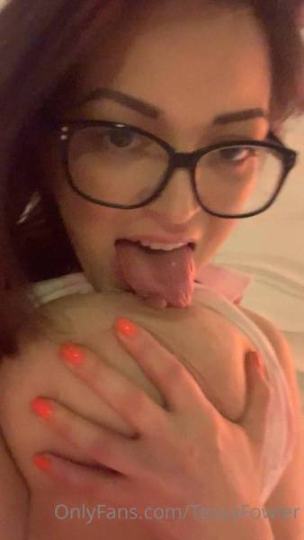 Tessa Fowler Nude Titty Lick OnlyFans Video Leaked - Usa on chickinfo.com
