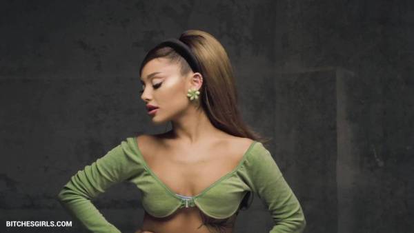 Ariana Grande Nude Celeb - Celebrities Leaked Nude Photo on chickinfo.com