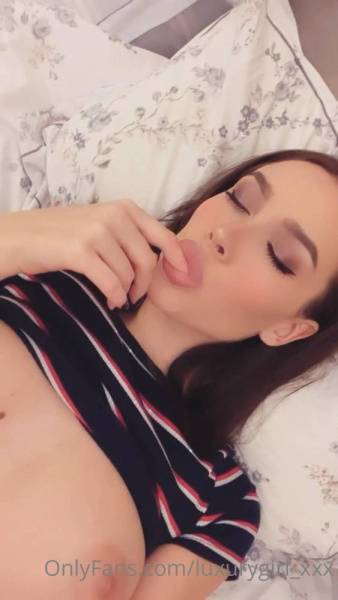 Luxury Girl Nude Masturbation Selfie OnlyFans Video Leaked - Russia on chickinfo.com