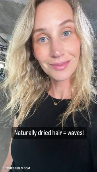 Maude Garrett Youtube Sexy Influencer - Maude on chickinfo.com